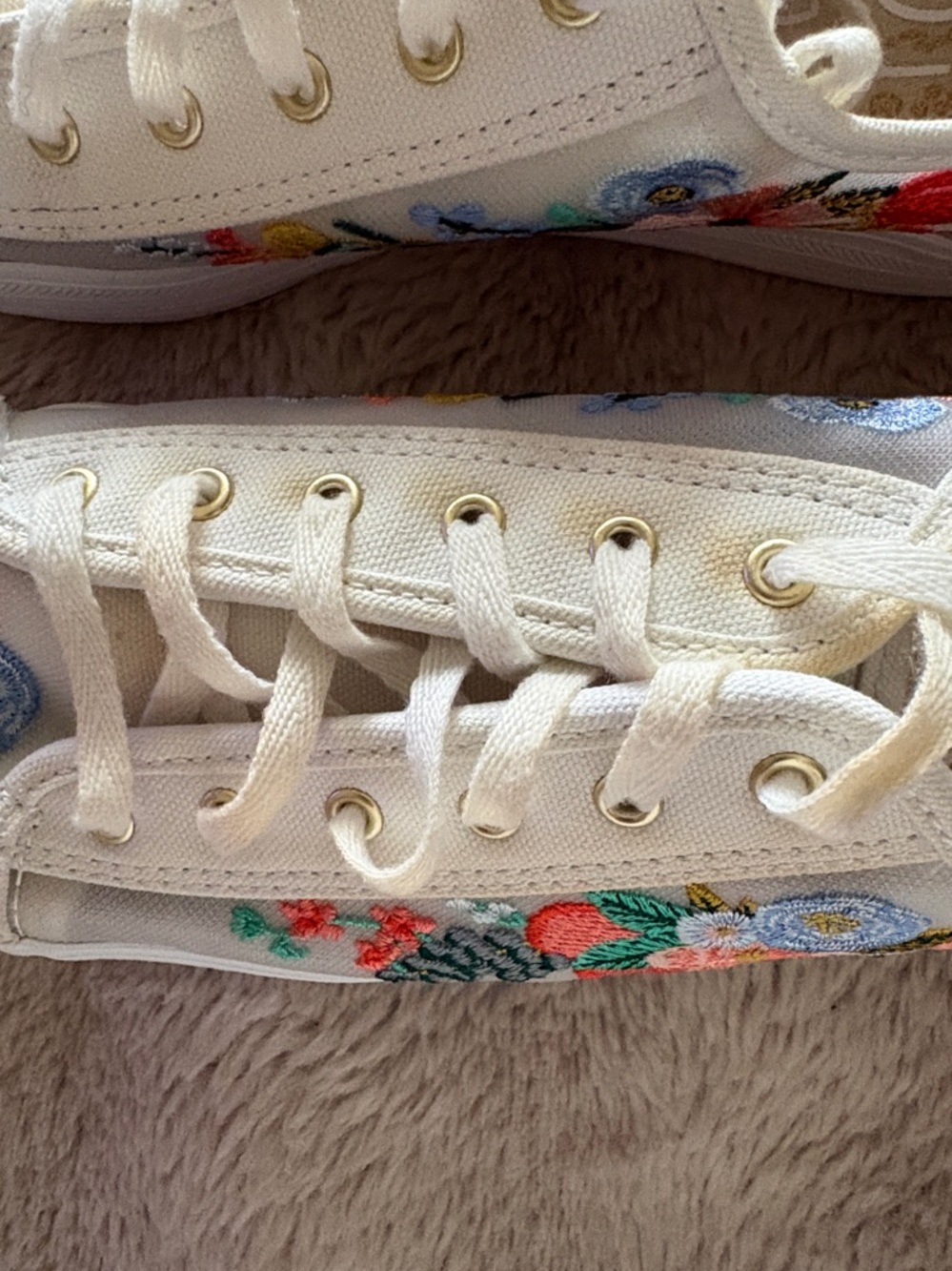 Keds White Canvas Sneakers with Multicolor Floral Embroidery - Picture 5 of 5